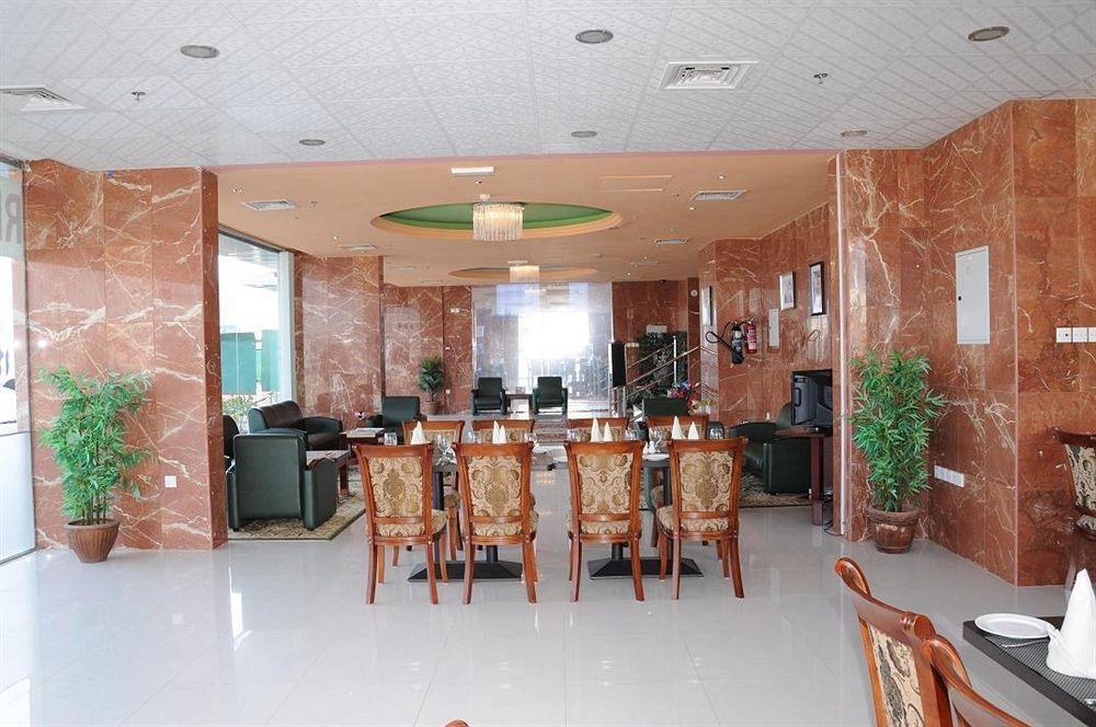 Raynor Hotel Apartments 푸자이라 외부 사진