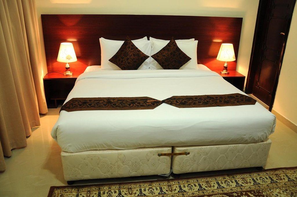 Raynor Hotel Apartments 푸자이라 외부 사진