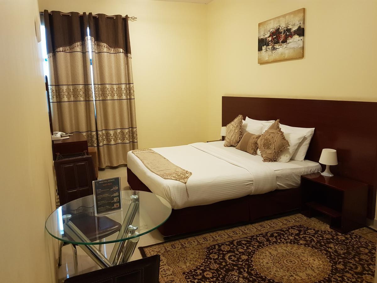Raynor Hotel Apartments 푸자이라 외부 사진